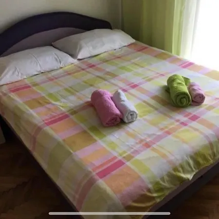 Apartment Ana *