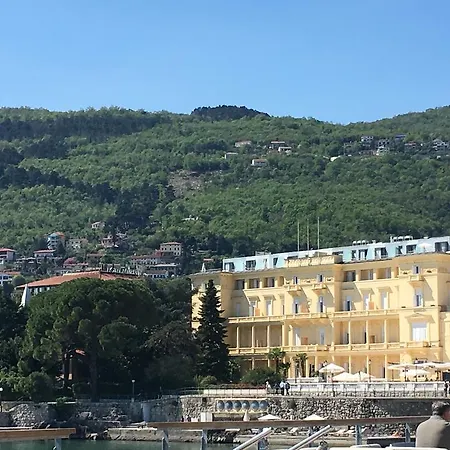 Ana Apartman *