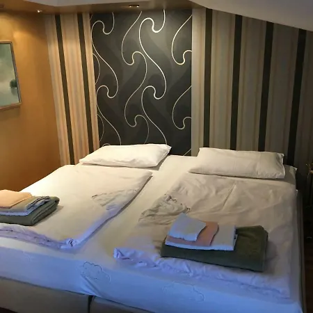 Ana Apartment *
